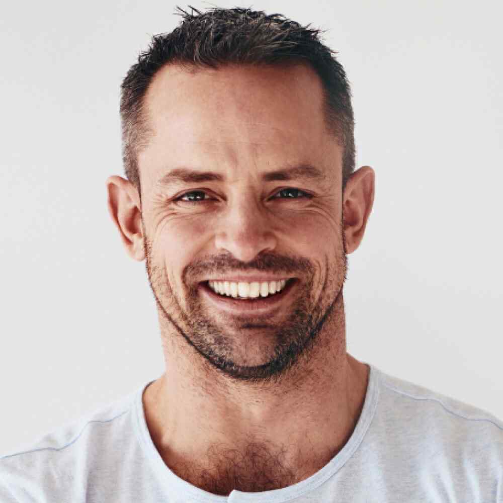 https://apollotechnology.co.uk/wp-content/uploads/2023/11/team_02.jpg