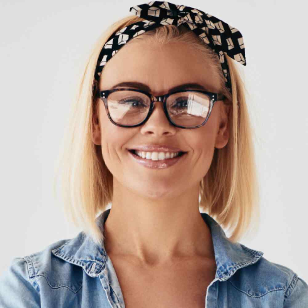https://apollotechnology.co.uk/wp-content/uploads/2023/11/team_05.jpg