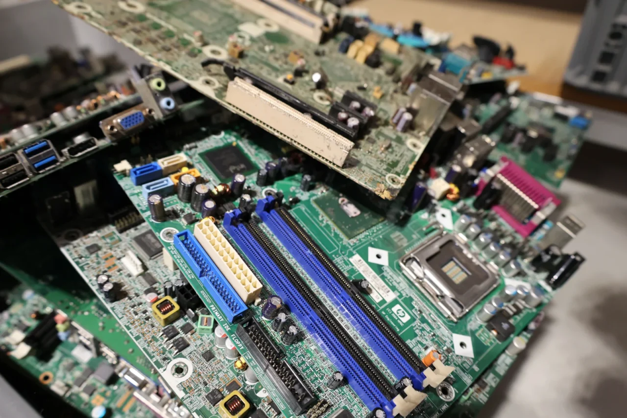 Where to recycle old computers and electricals near Radstock, Midsomer Norton and Bath